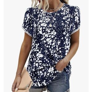 Stylish Navy and White Top NWOT